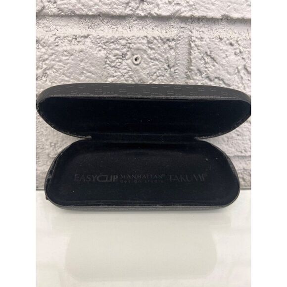 Black Easyclip TAKUMI Textured Eyeglass with Case - Picture 4 of 8